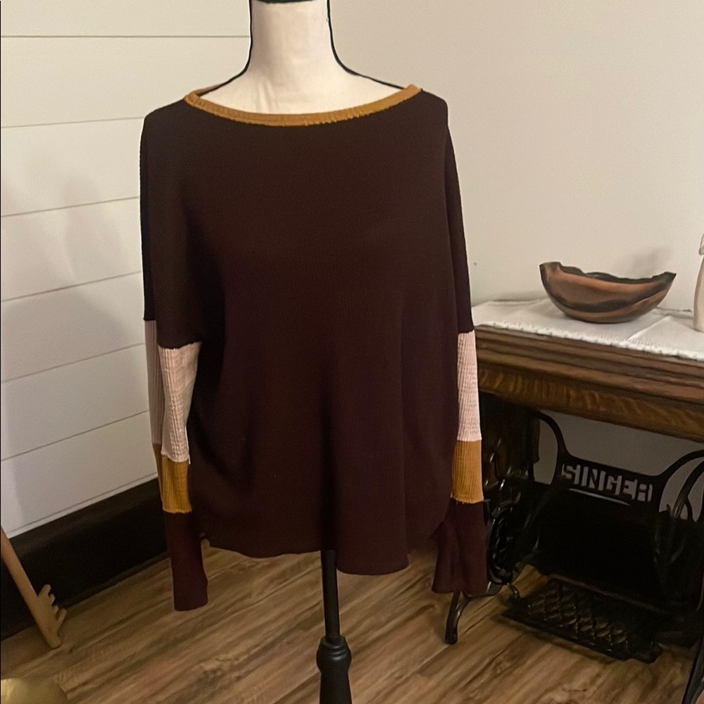 SO Brown Boxy 3/4 Sleeve Blouse